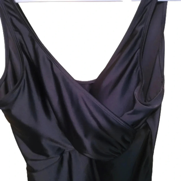 Black Swimsuit 5X - Picture 5 of 7